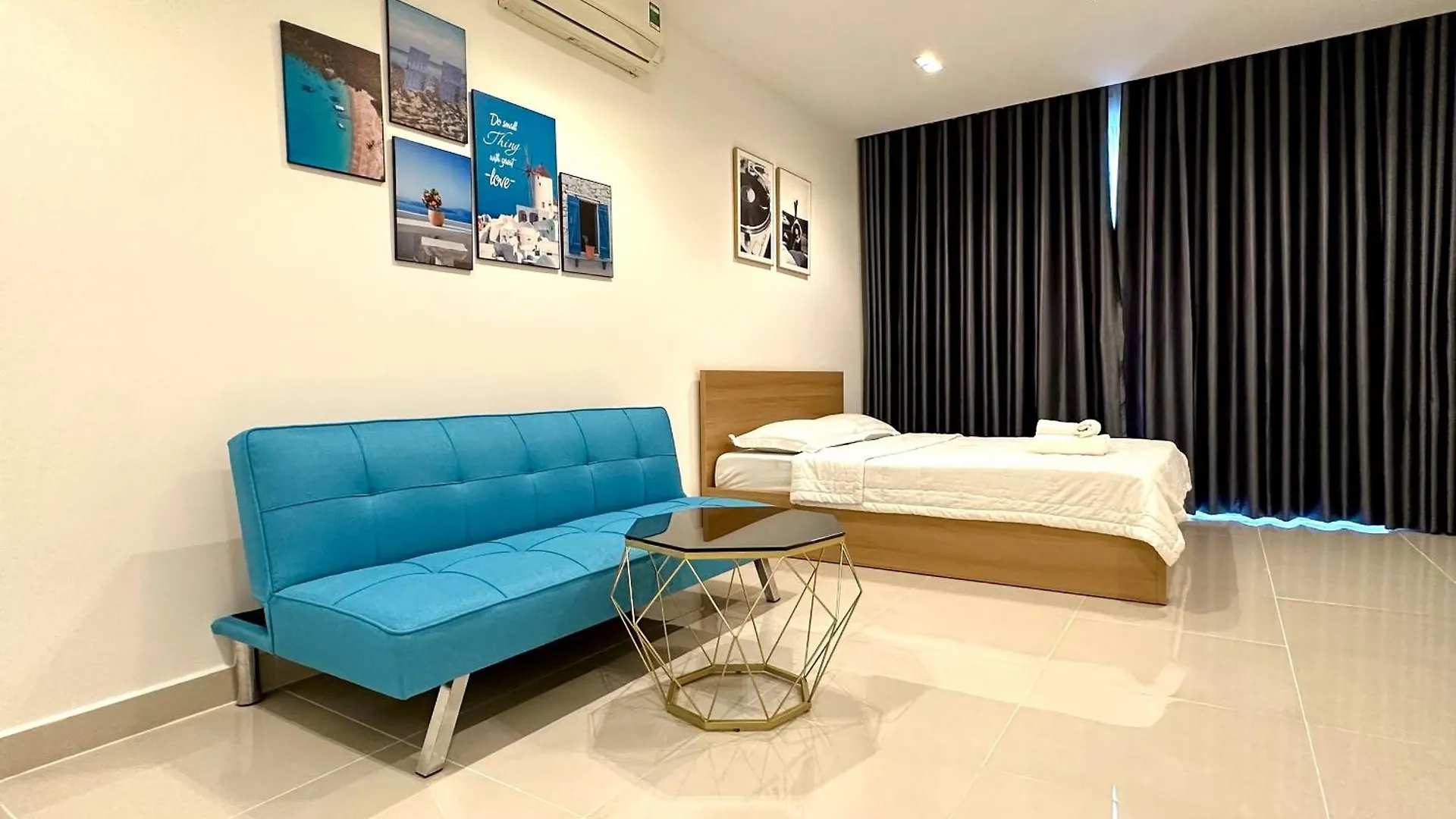 Teddy Apartment At Sky Center Luxury Ho Chi Minh City