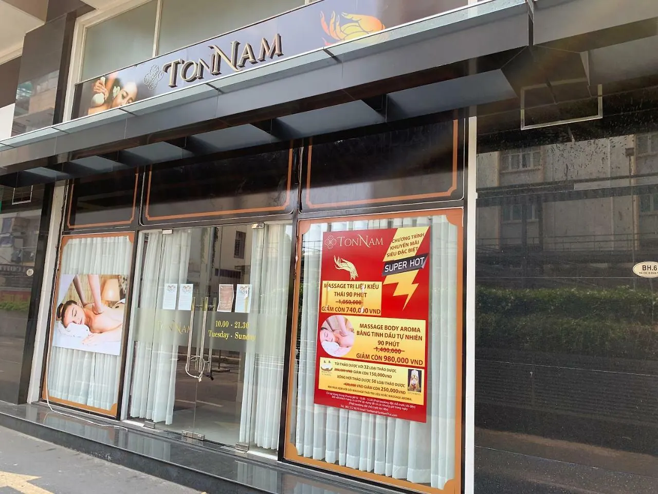 Teddy Apartment At Sky Center Luxury Ho Chi Minh City