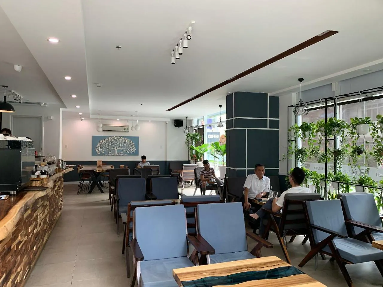 Teddy Apartment At Sky Center Luxury Ho Chi Minh City
